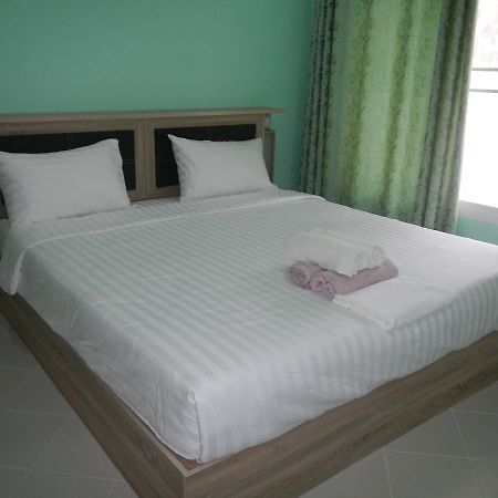 Pat'S Hideaway Bungalows 라용 외부 사진
